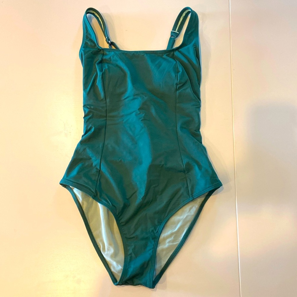 NWOT Unworn Eucalyptus Lace-Up Tummy Control One-Piece Swimsuit
